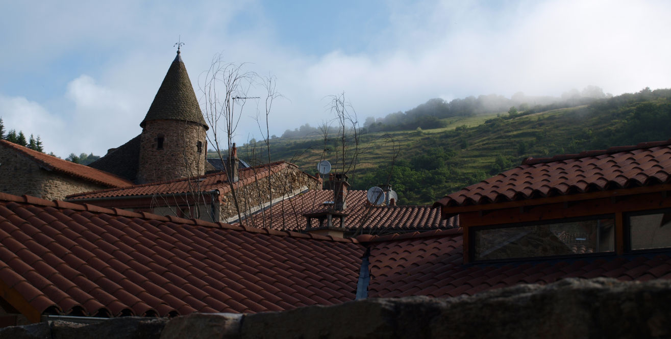 L. Bello Blesle, léger brouillard le matin