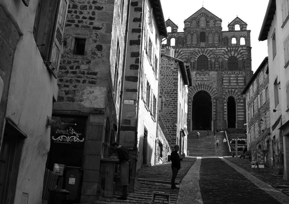  Cathédrale Notre-Dame du Puy-en-Velay