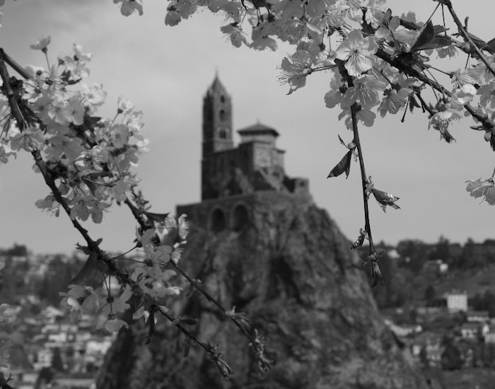 Le rocher Saint Michel d'Aiguilhe, vue depuis le Puy